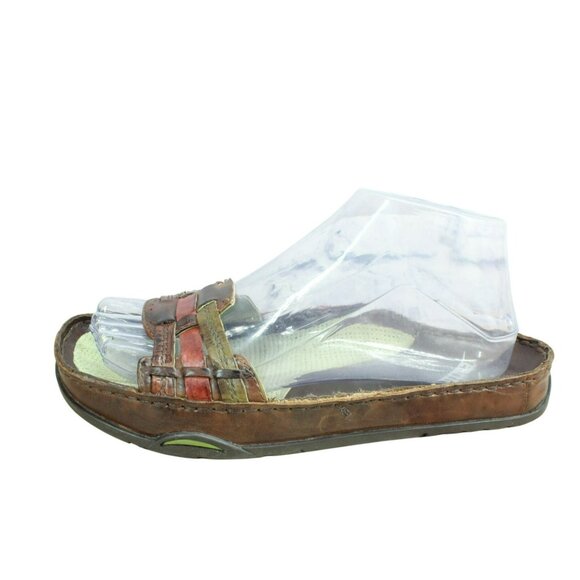 Earth Brown Leather Slip-On Casual Comfort Summer Flat Sandals Size 8 - Picture 1 of 8